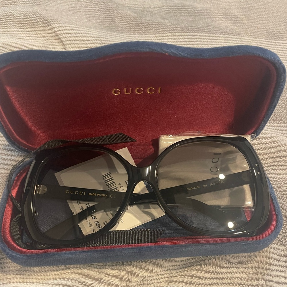 Never Worn Gucci Sunglasses